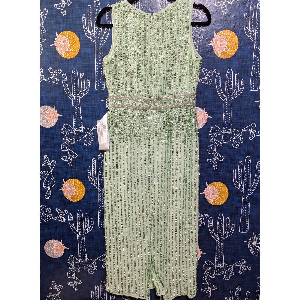 NWT Mac Duggal Sequined Sleeveless V Neck Midi Dress Sage Green Women's Size 4 - Picture 8 of 10